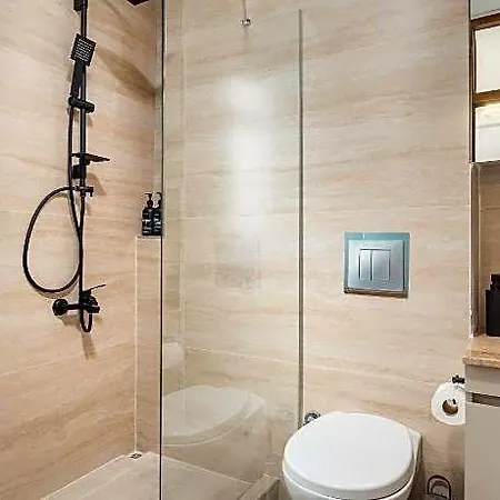 Urban Quarters - Gumussuyu Hotel Stambuł