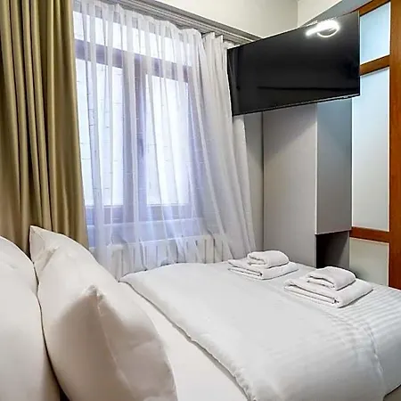 Urban Quarters - Gumussuyu Hotel